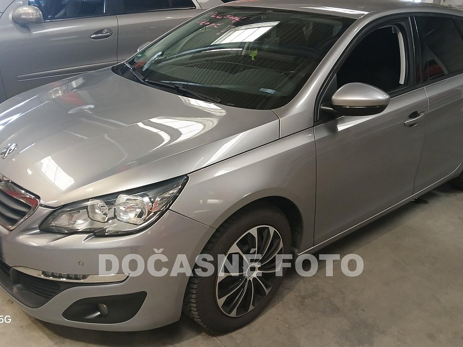 Peugeot 308 1.2 
