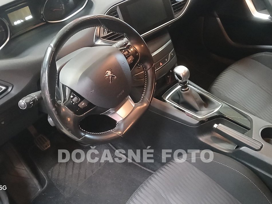 Peugeot 308 1.2 