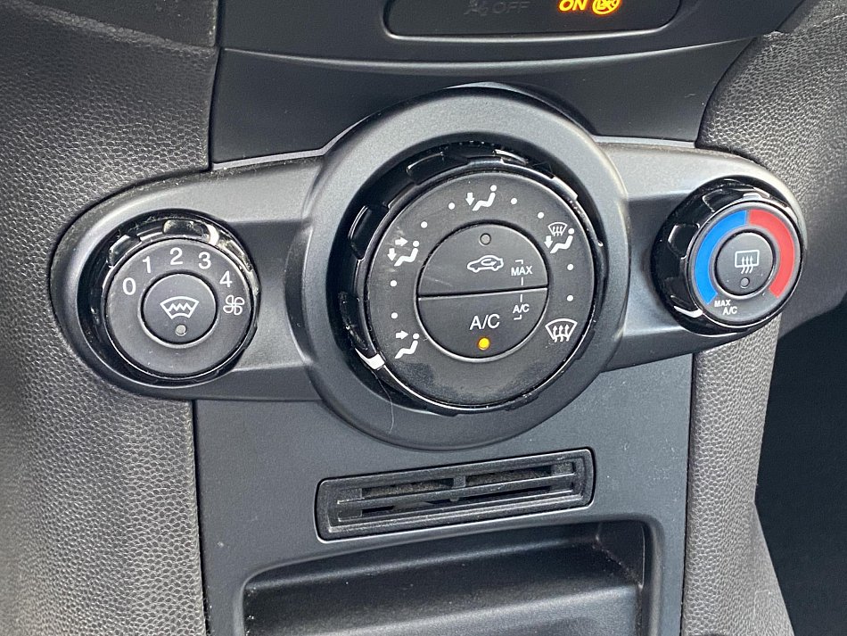 Ford Fiesta 1.25 i Trend