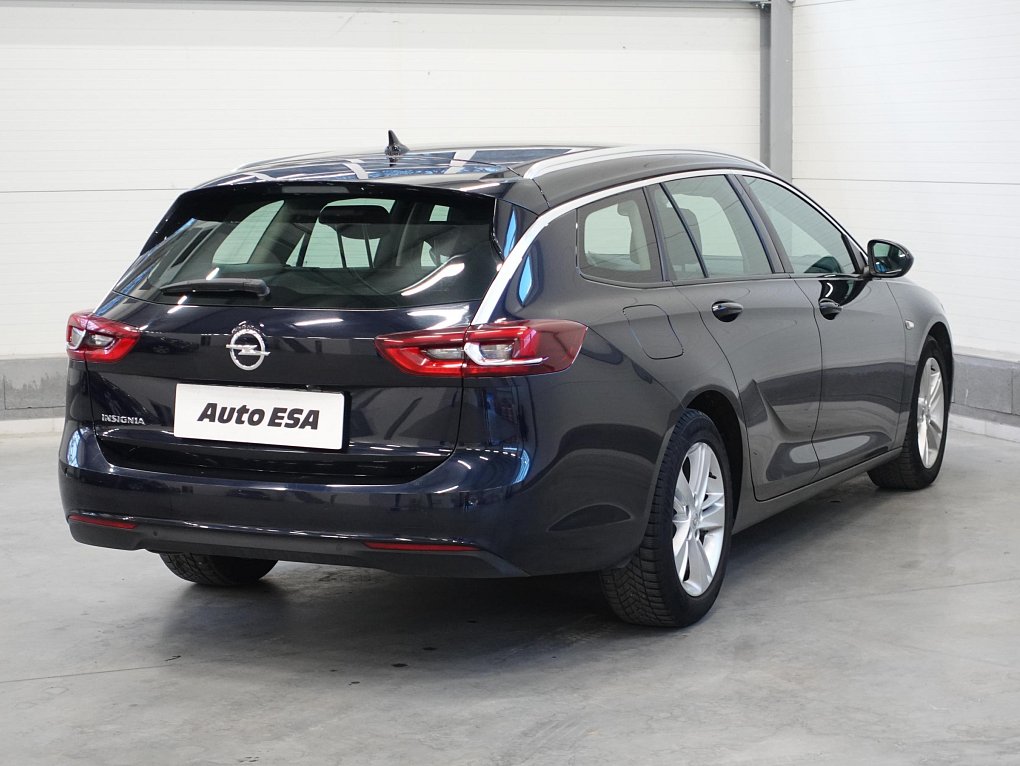 Opel Insignia 1.6CDTi 