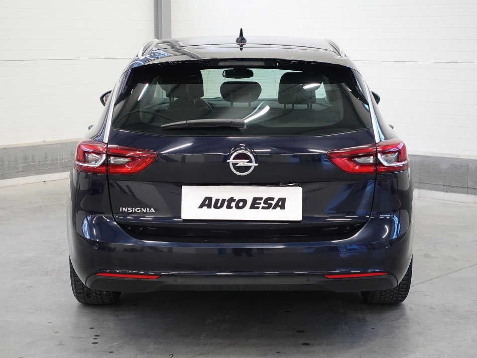 Opel Insignia 1.6CDTi 