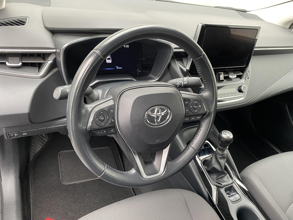 Toyota Corolla 1.5 VVT-i Comfort