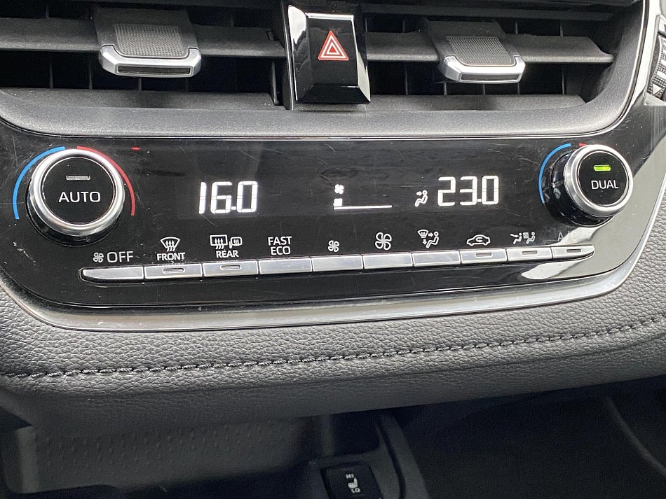 Toyota Corolla 1.5 VVT-i Comfort