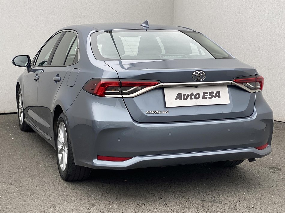 Toyota Corolla 1.5 VVT-i Comfort