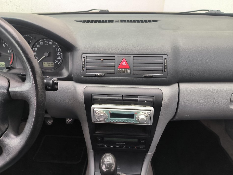 Škoda Octavia 1.6i 