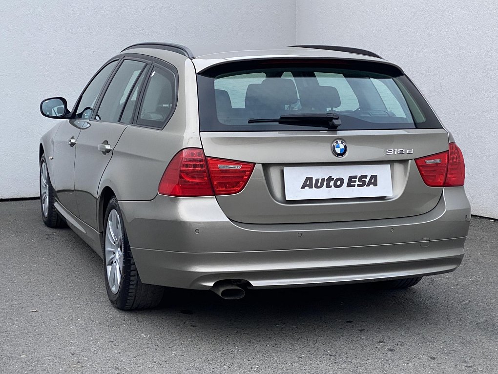 BMW Řada 3 2.0 D  318d