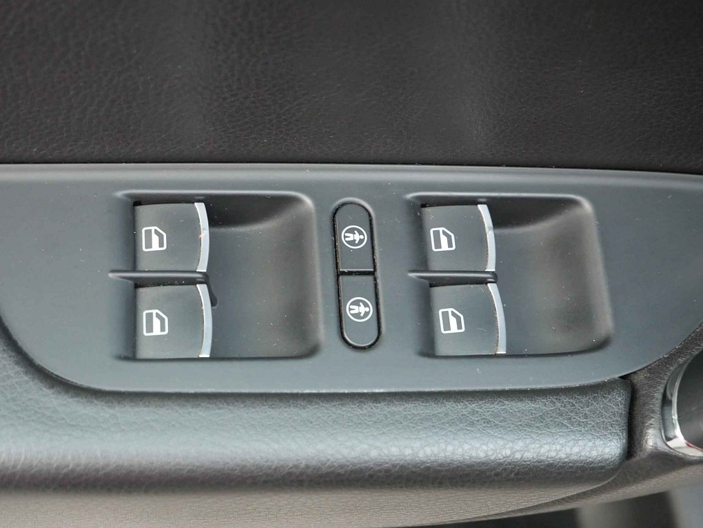 Volkswagen Touareg 3.0 TDi  4x4