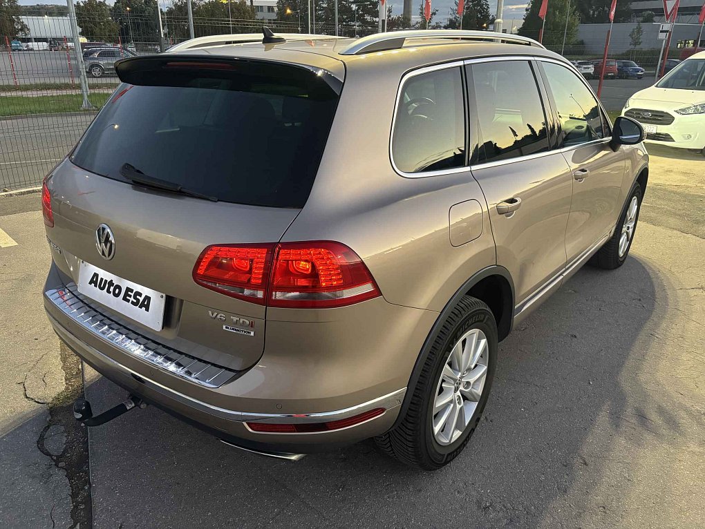 Volkswagen Touareg 3.0 TDi 