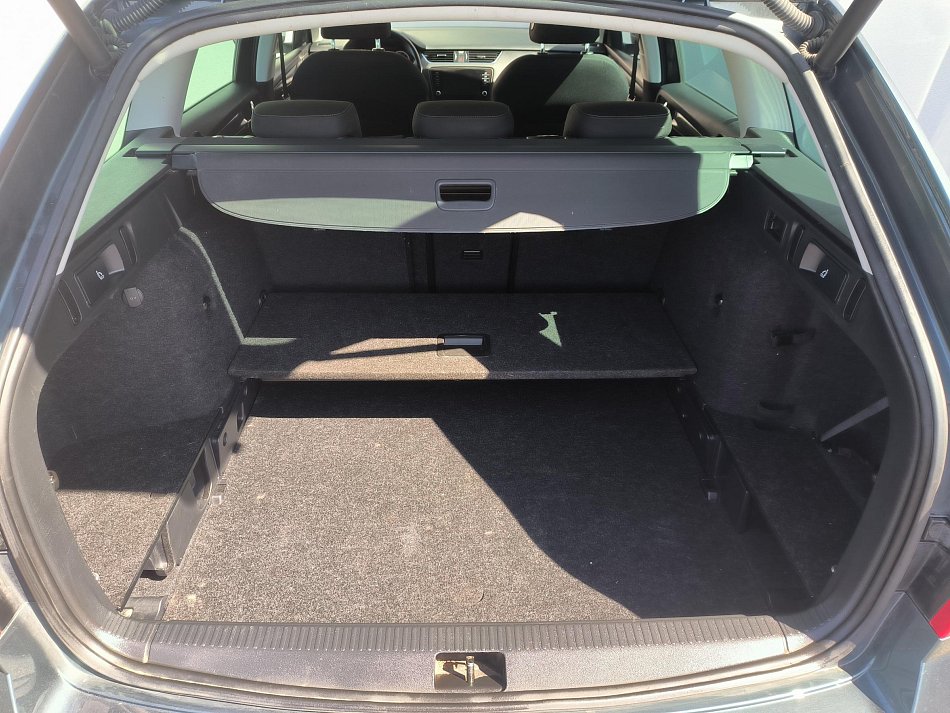 Škoda Octavia III 2.0 TDi Scout 4x4
