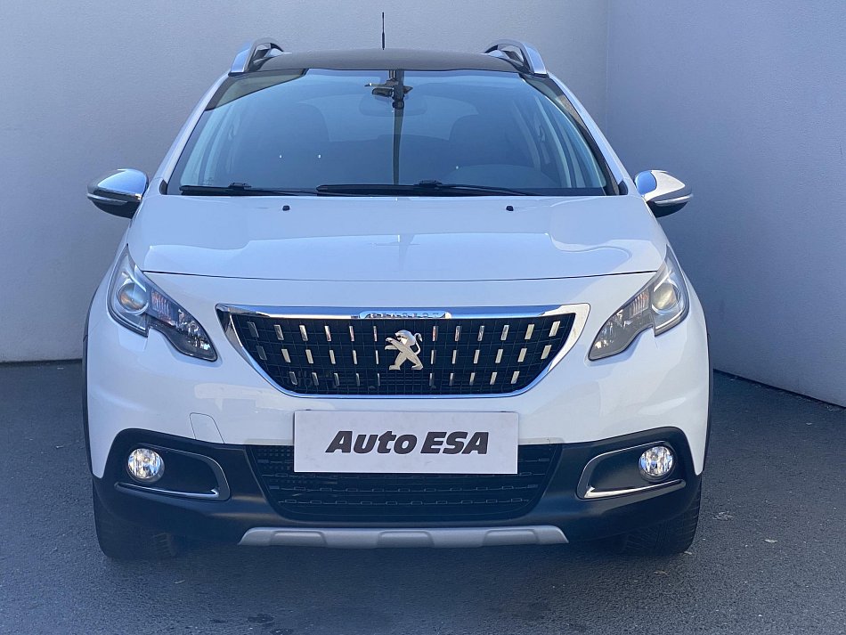 Peugeot 2008 1.2 PT Crossway