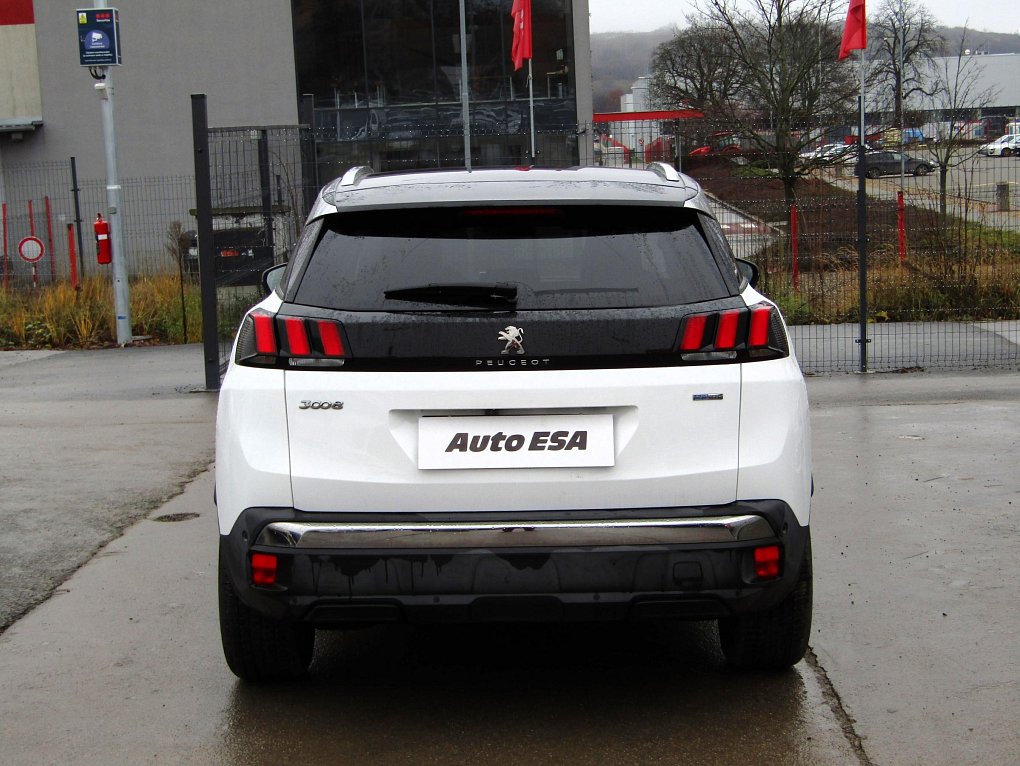 Peugeot 3008 1.2PT Allure