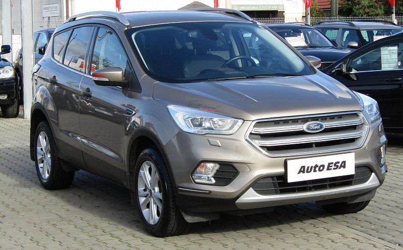 Ford Kuga 1.5 EB Titanium