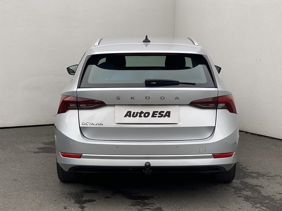 Škoda Octavia IV 1.5 TSi Style