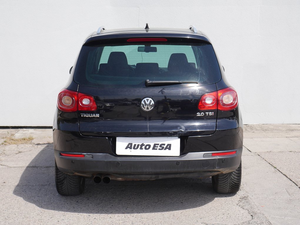 Volkswagen Tiguan 2.0TSi  4x4