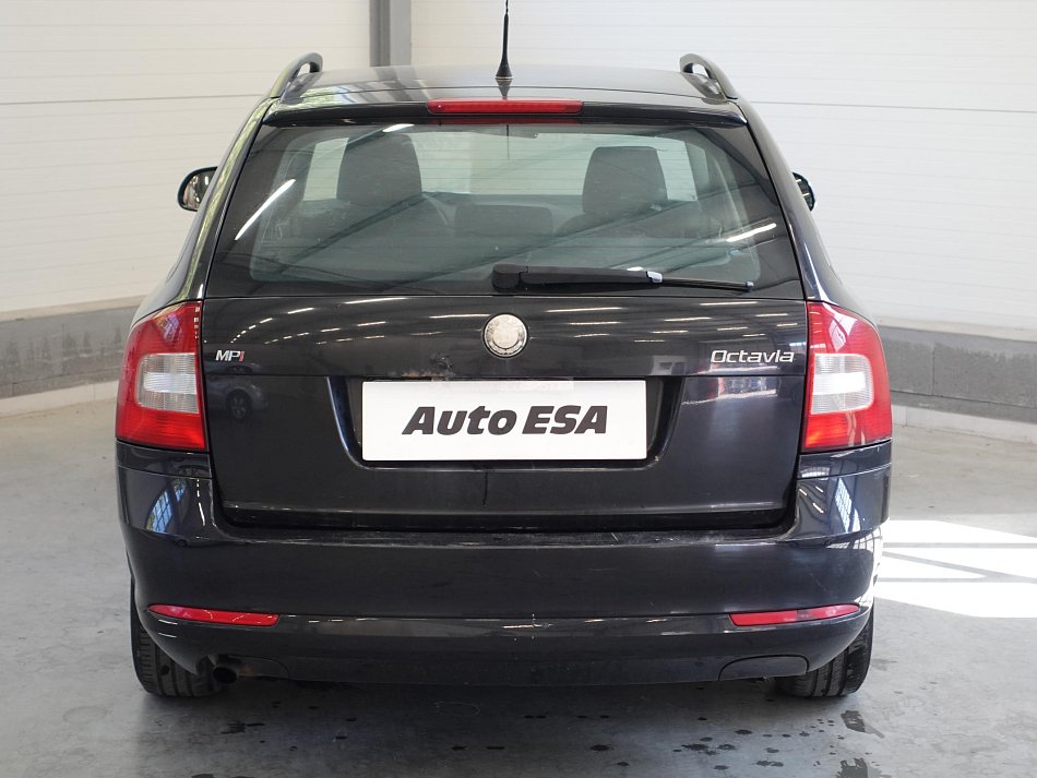 Škoda Octavia II 1.6i 