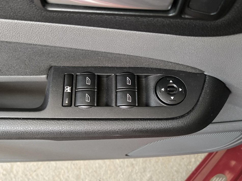 Ford Focus 2.0i 