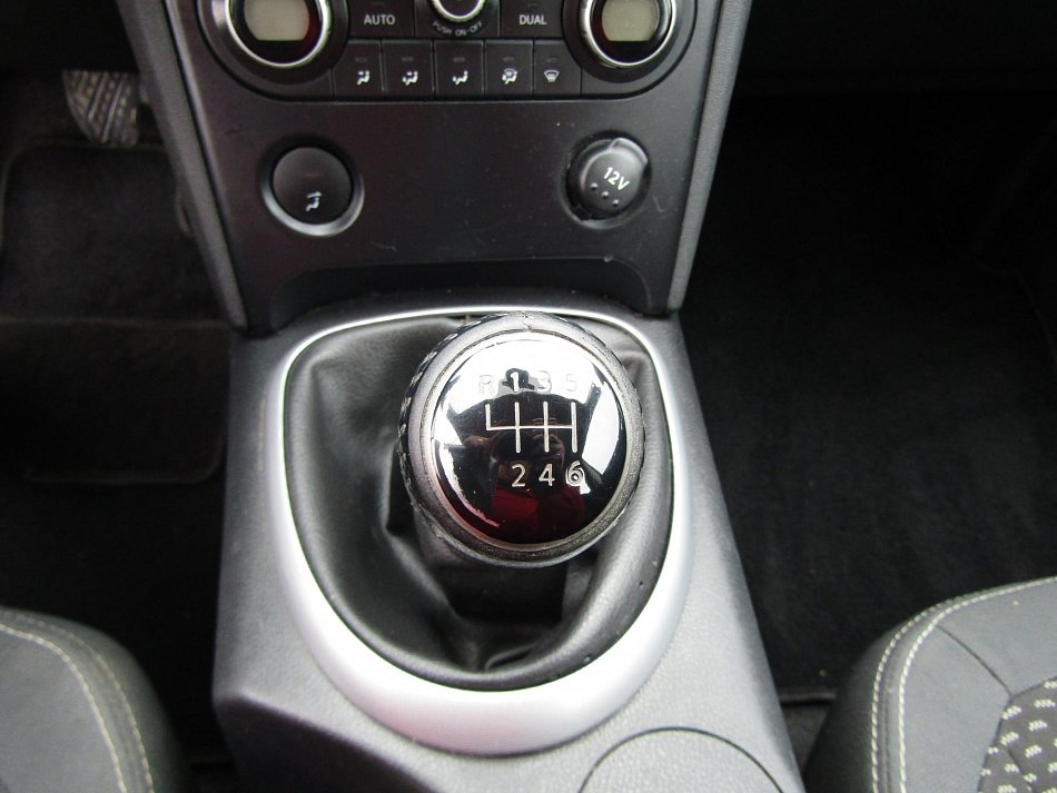 Nissan Qashqai 1.5 DCi 