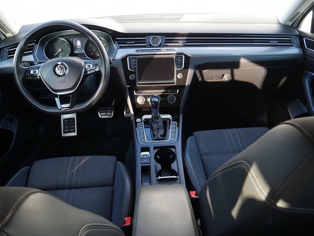 Volkswagen Passat 2.0 TDi 