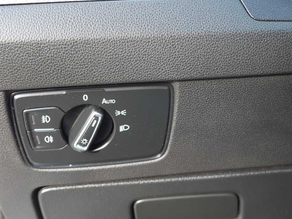 Volkswagen Passat 2.0 TDi 
