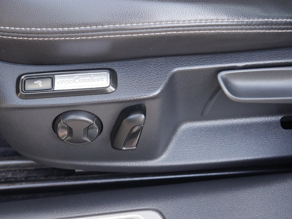 Volkswagen Passat 2.0 TDi 