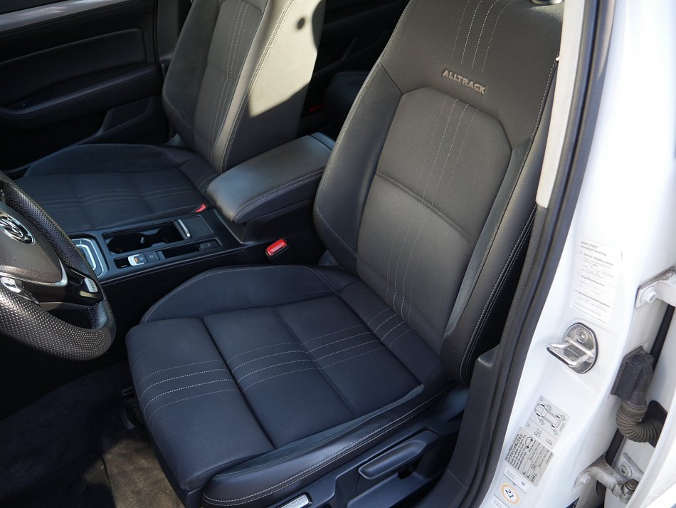 Volkswagen Passat 2.0 TDi 