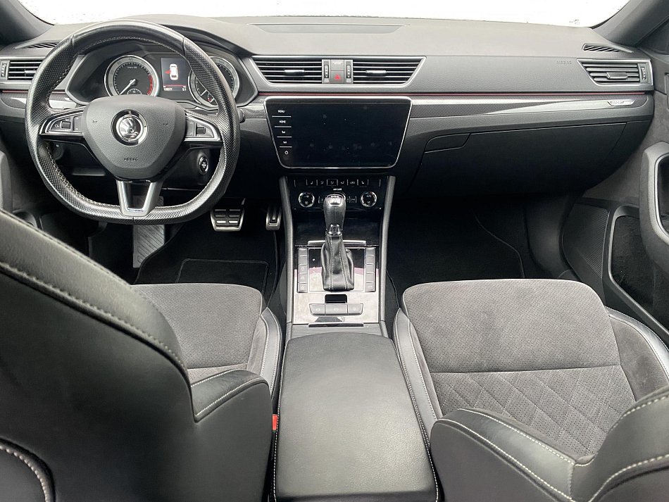 Škoda Superb III 2.0 TSi SportLine 4x4