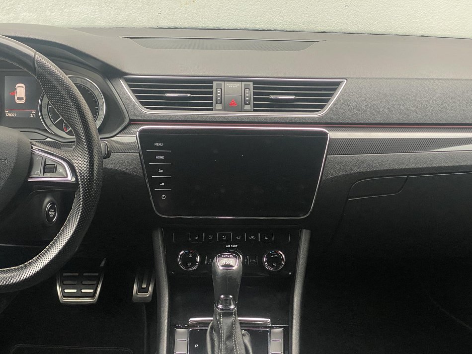 Škoda Superb III 2.0 TSi SportLine 4x4