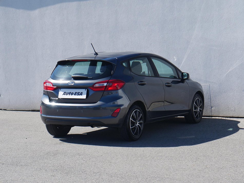 Ford Fiesta 1.1 Ti-VCT 