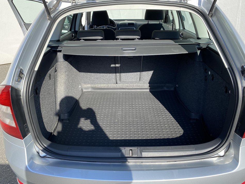 Škoda Octavia II 1.9TDi Ambiente