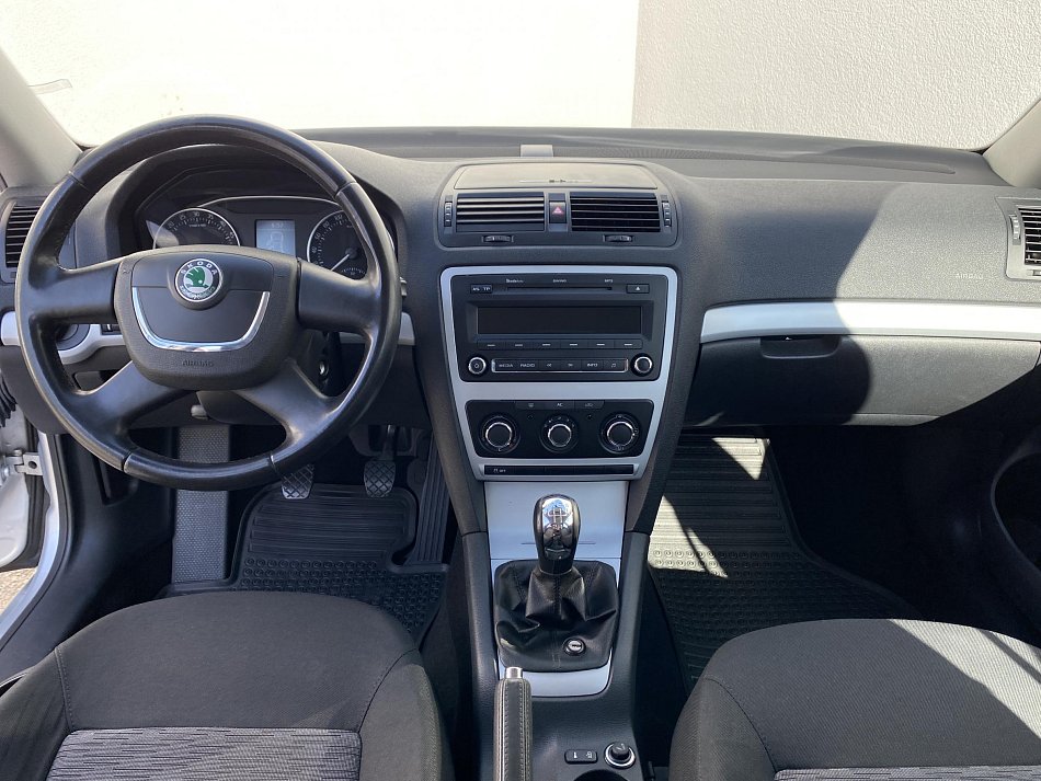 Škoda Octavia II 1.9TDi Ambiente