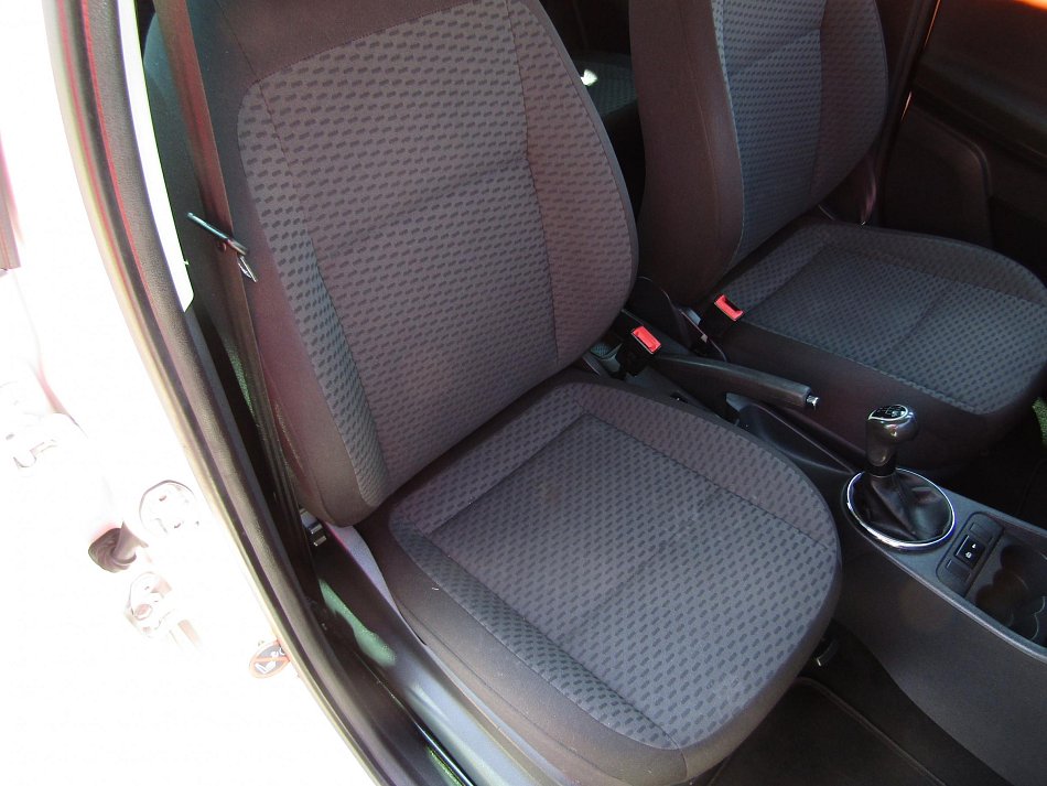 Škoda Fabia II 1.6TDi Ambition