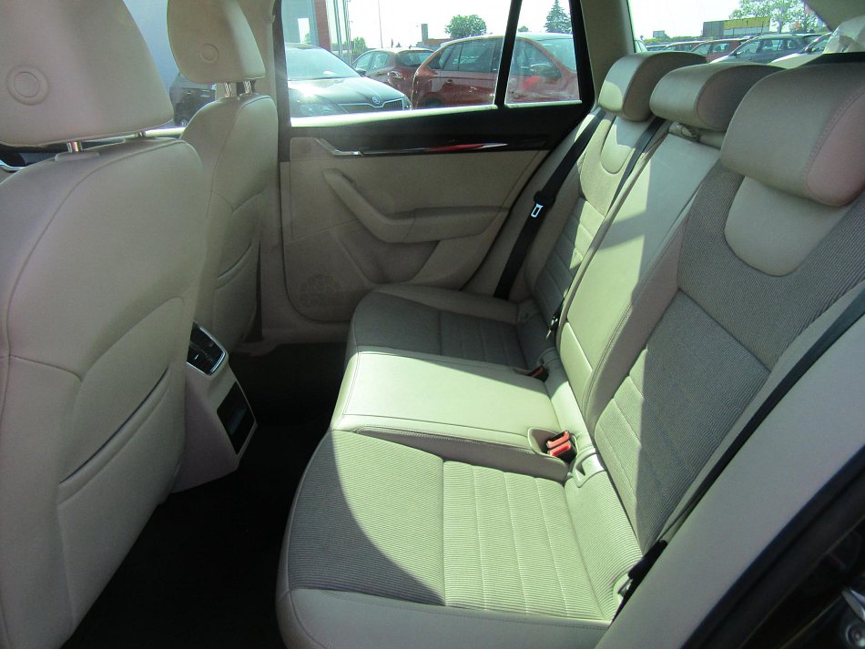 Škoda Octavia III 2.0TDi Style