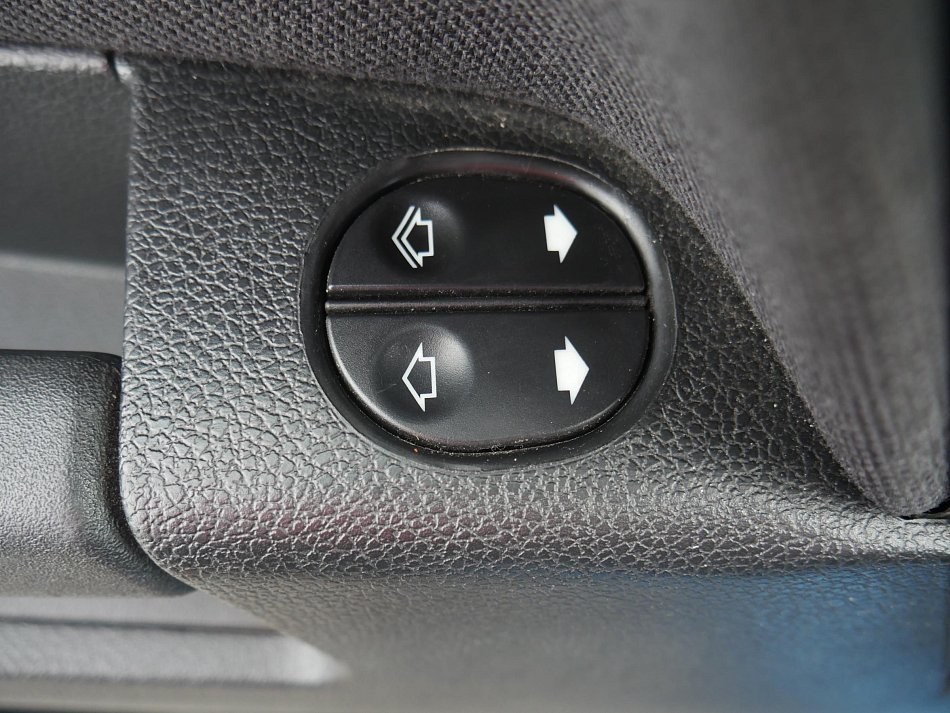 Ford Fusion 1.4i 
