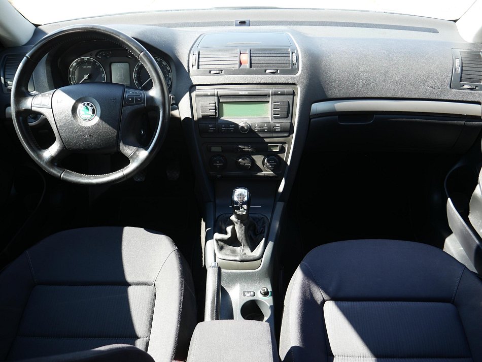Škoda Octavia II 1.9 TDi Elegance