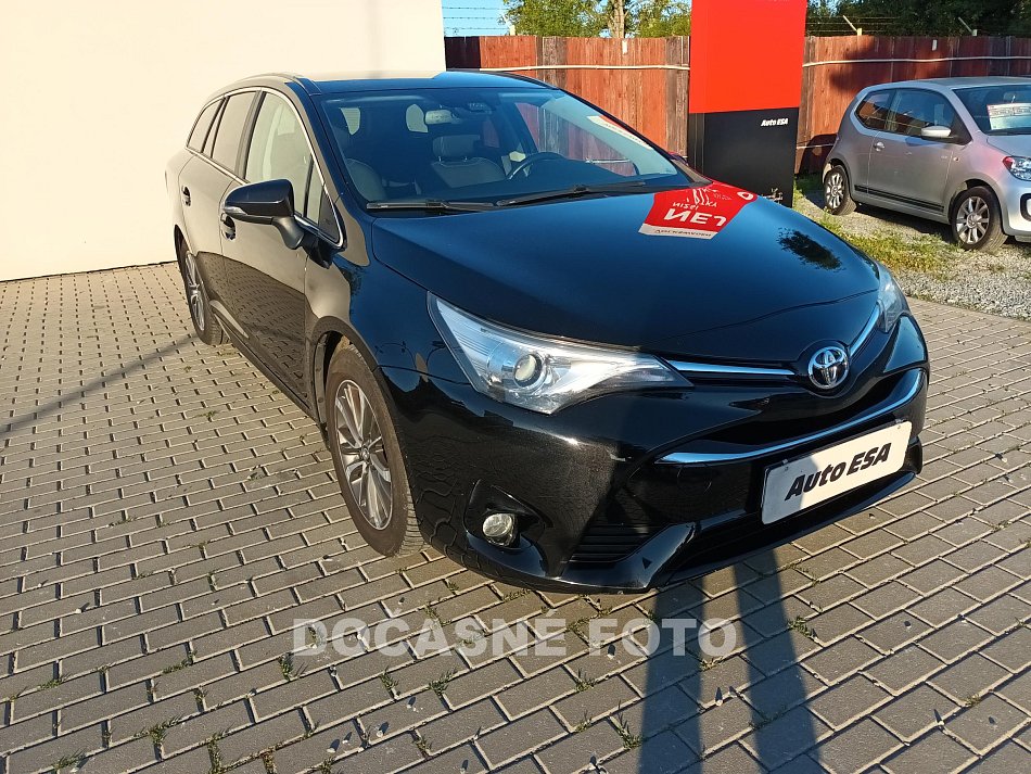 Toyota Avensis 1.8i 