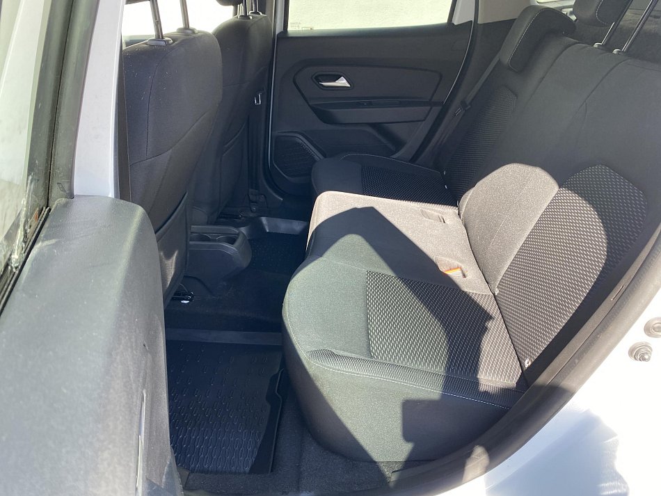 Dacia Duster 1.6i 