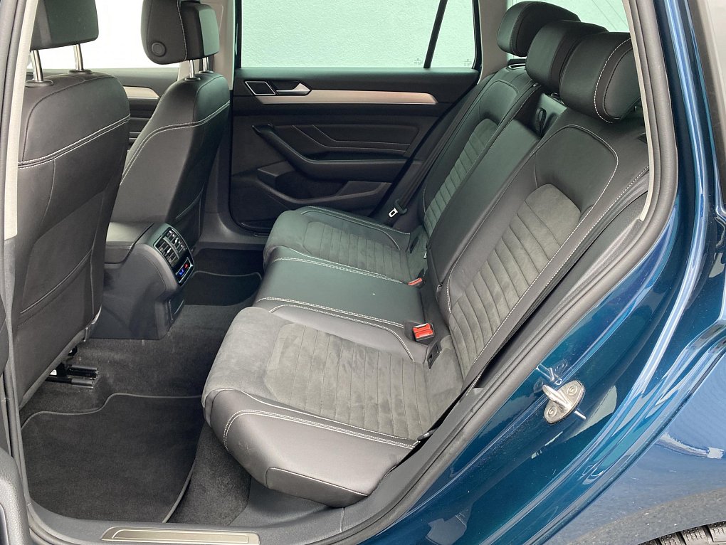 Volkswagen Passat 2.0 TDi Elegance