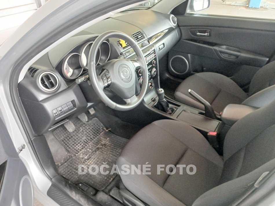 Mazda 3 1.3 i 