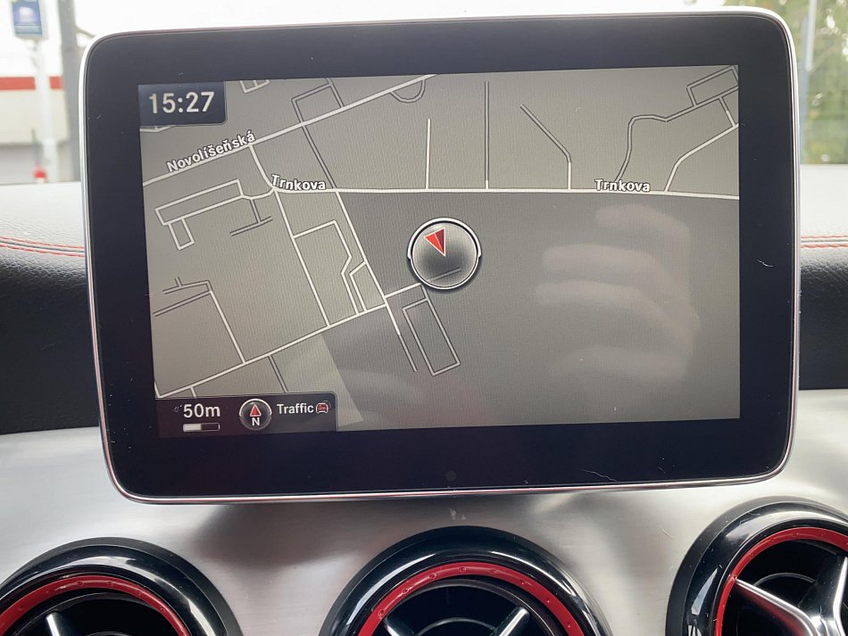 Mercedes-Benz CLA 2.0 i  250 4Matic