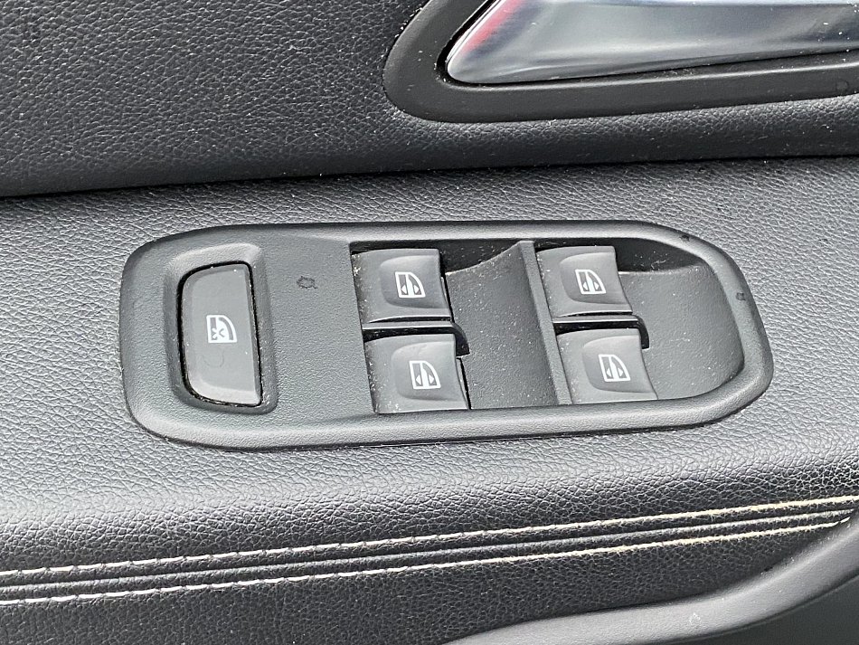 Dacia Duster 1.6 SCe Prestige