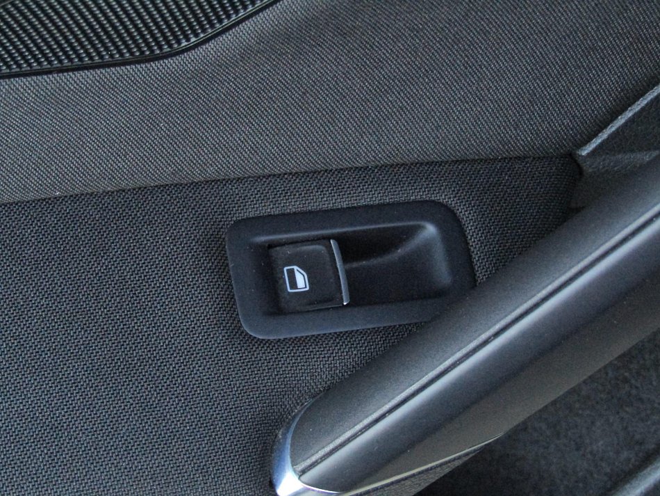 Volkswagen Golf 1.4 TSi Highline VII