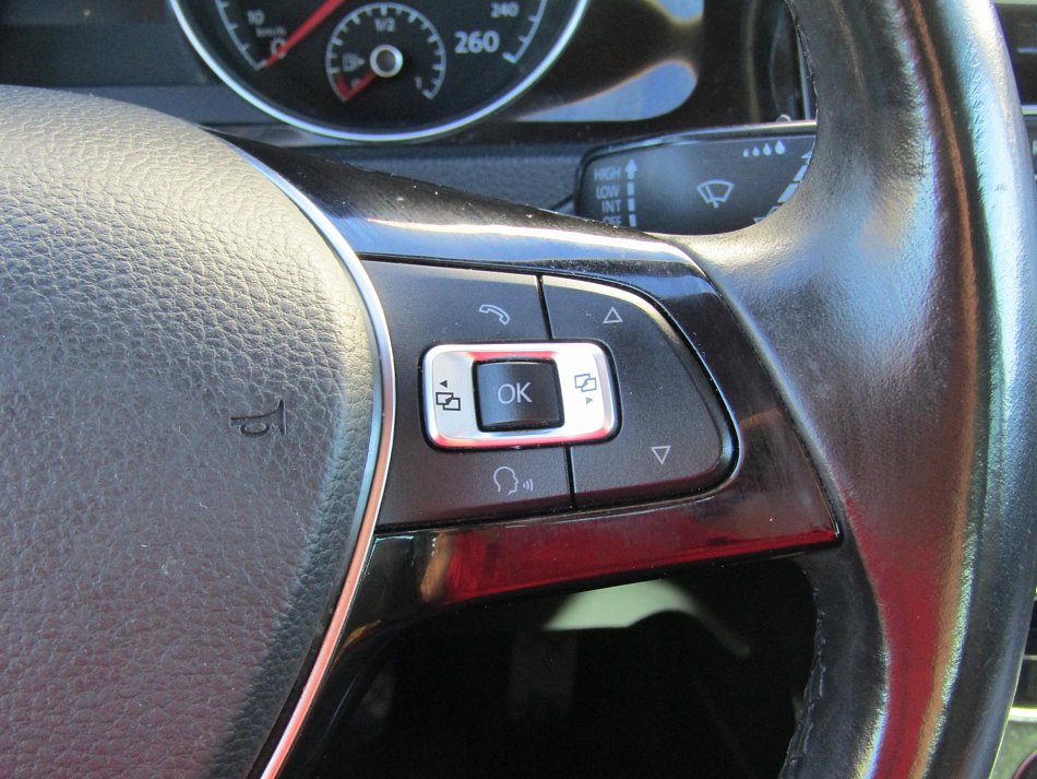 Volkswagen Golf 1.4 TSi Highline VII