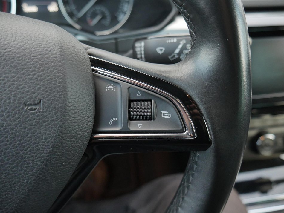 Škoda Superb III 2.0TDi Style