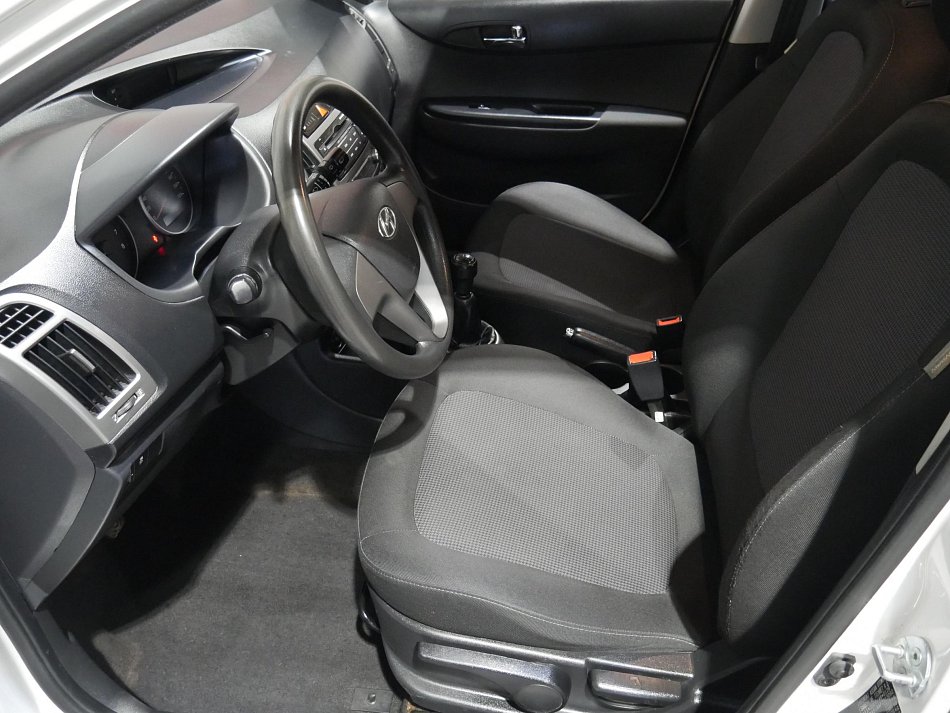 Hyundai I20 1.2i Family