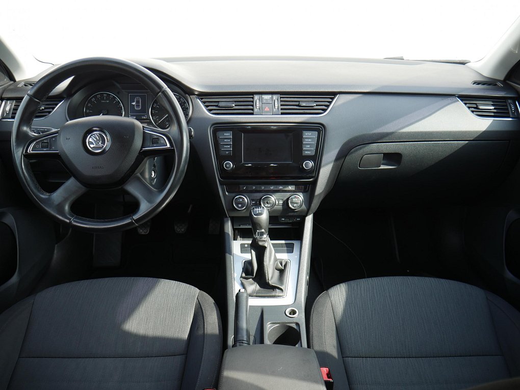 Škoda Octavia III 1.6 TDi Elegance