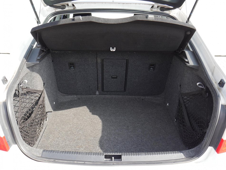 Škoda Octavia III 1.6 TDi Elegance