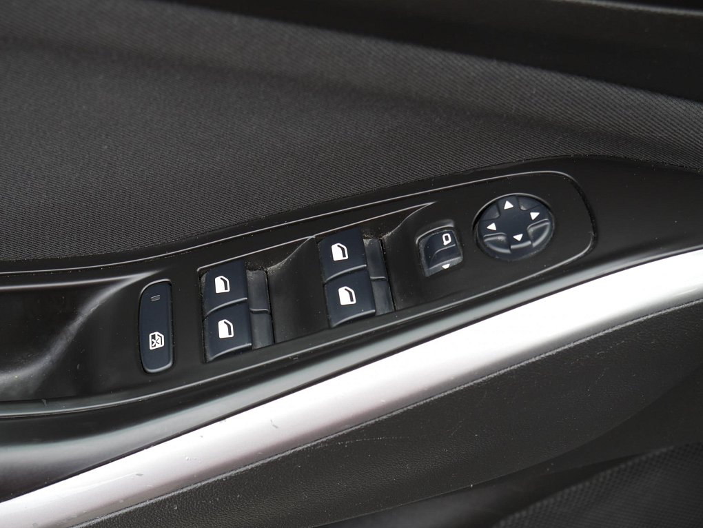 Opel Grandland X 1.2PT 