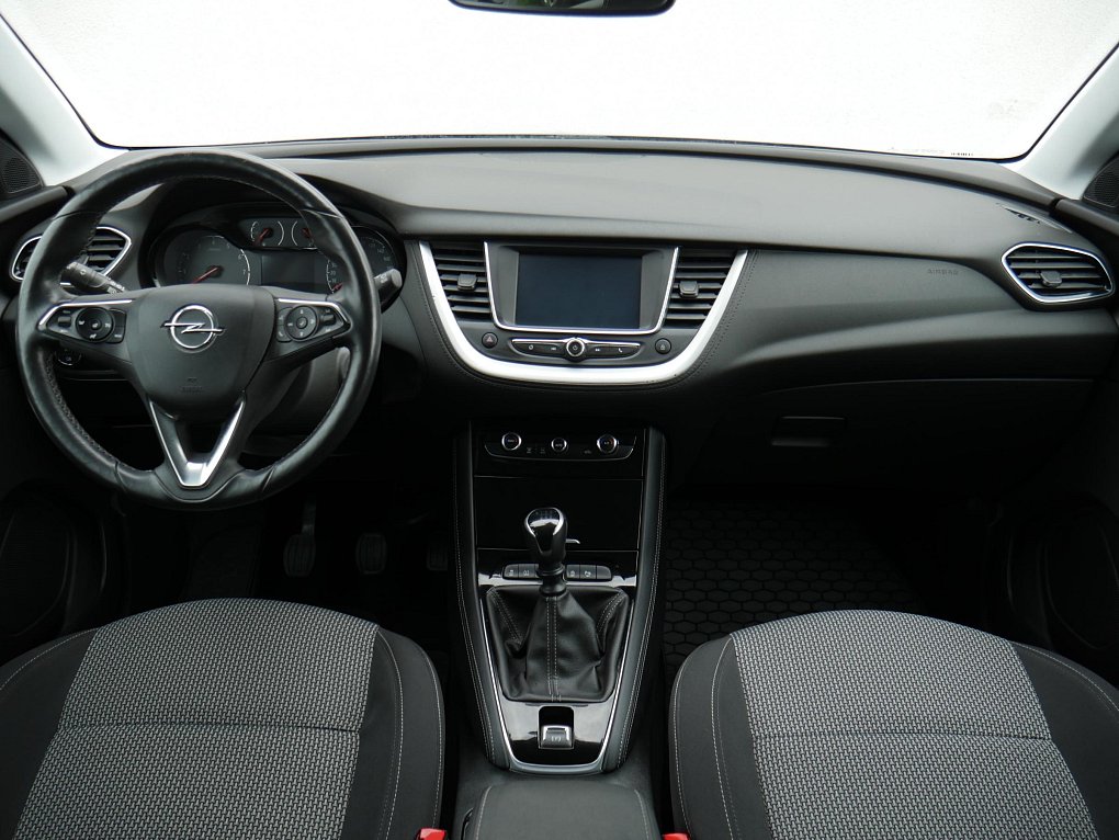 Opel Grandland X 1.2PT 