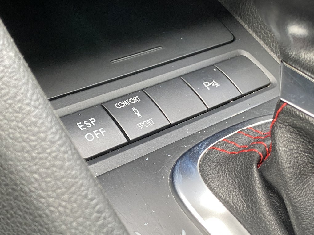 Volkswagen Golf 2.0 TSi GTi