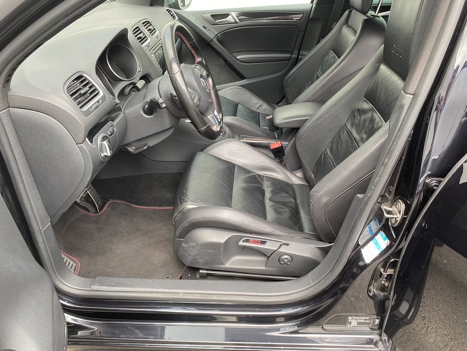 Volkswagen Golf 2.0 TSi GTi